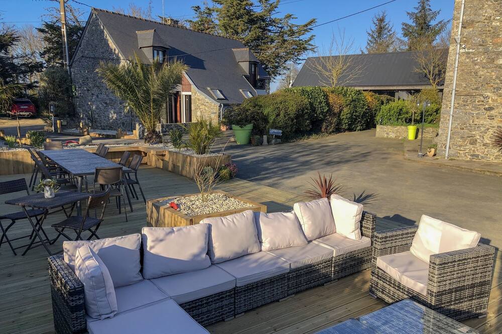 Photo of Outdoor in Yffiniac