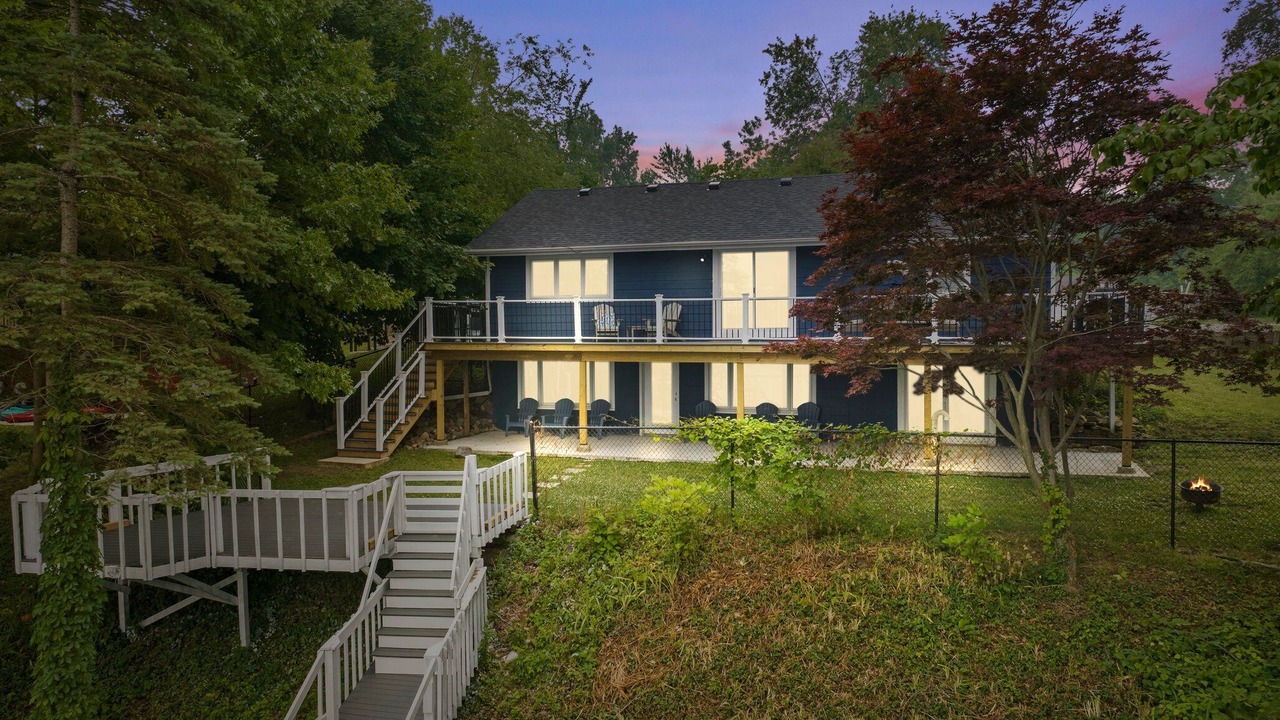 Photo of Outdoor in Columbia City