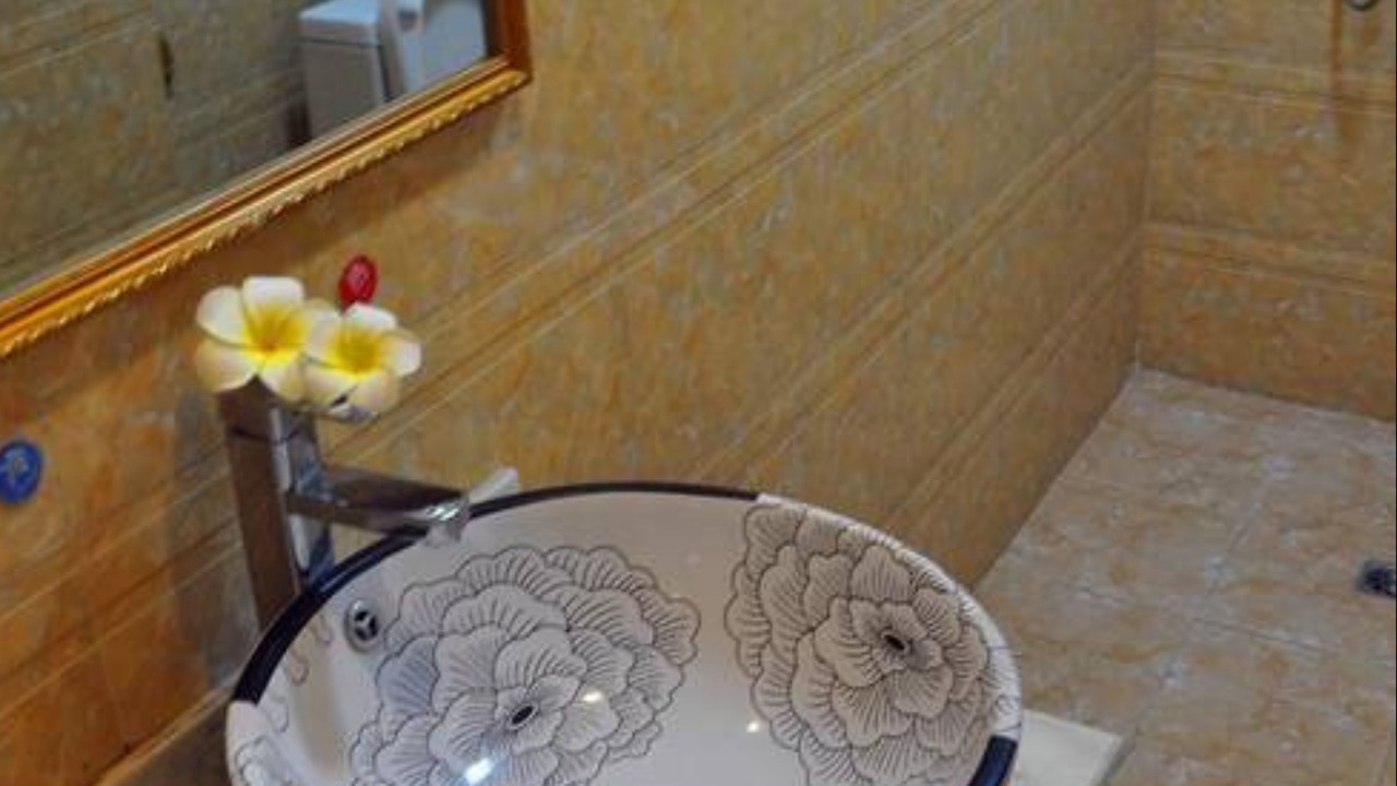 Photo of Bathroom in Dujiangyan