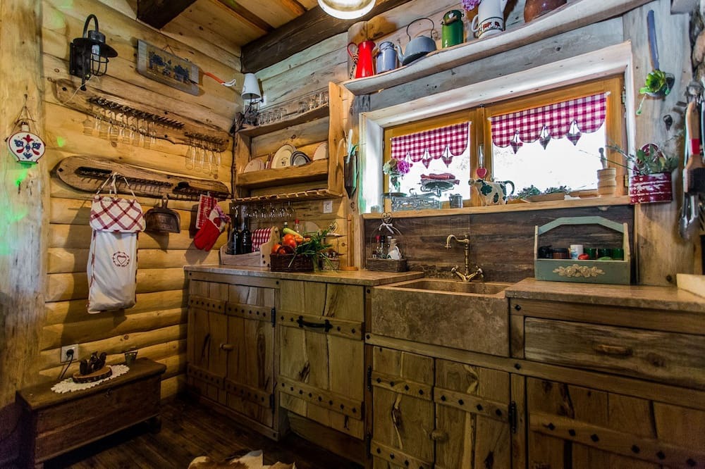 Photo of Kitchen in Municipality of Gracac