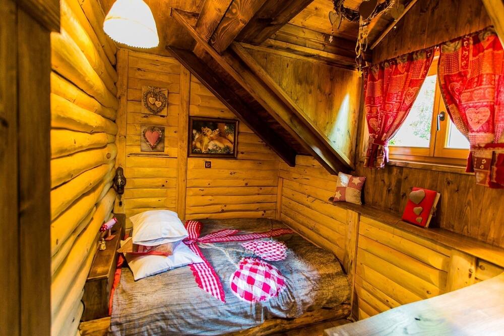 Photo of Bedroom in Municipality of Gracac