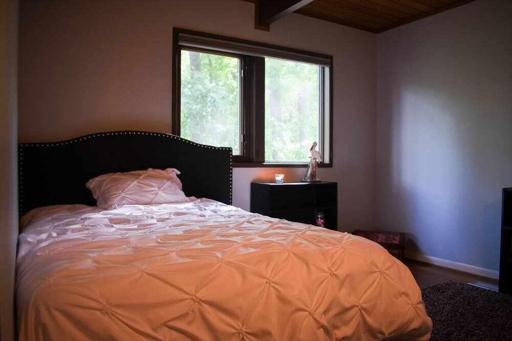 Photo of Bedroom in Ware