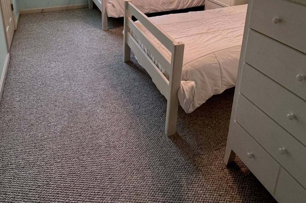 Photo of Bedroom in McGaheysville