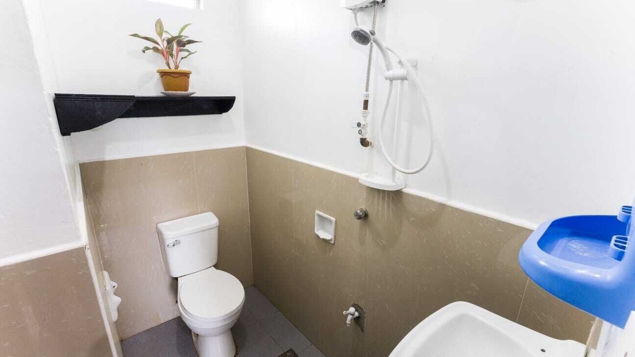 Photo of Bathroom in Catangnan