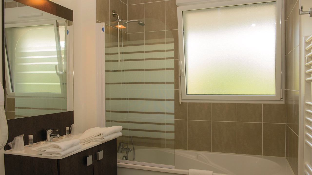 Photo of Bathroom in Benodet