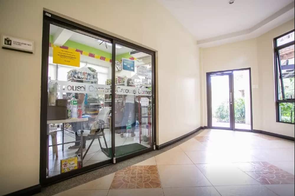 Photo of Patio Balcony in Mandaluyong