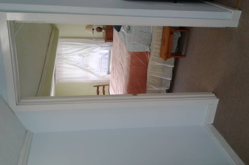 Photo of Bedroom in Otis