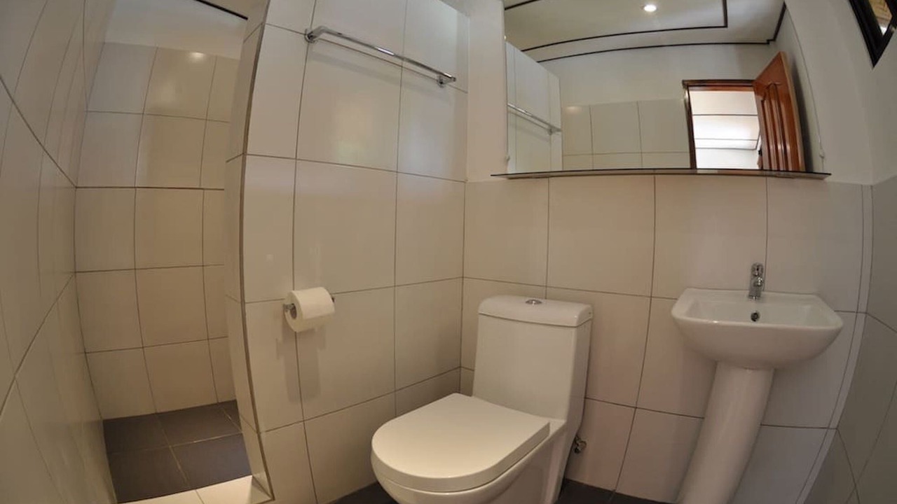 Photo of Bathroom in Basdiot
