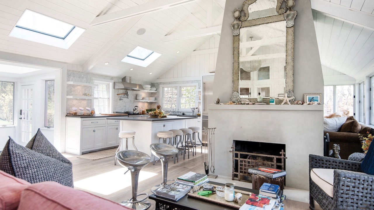 Photo of Livingroom in Noyack