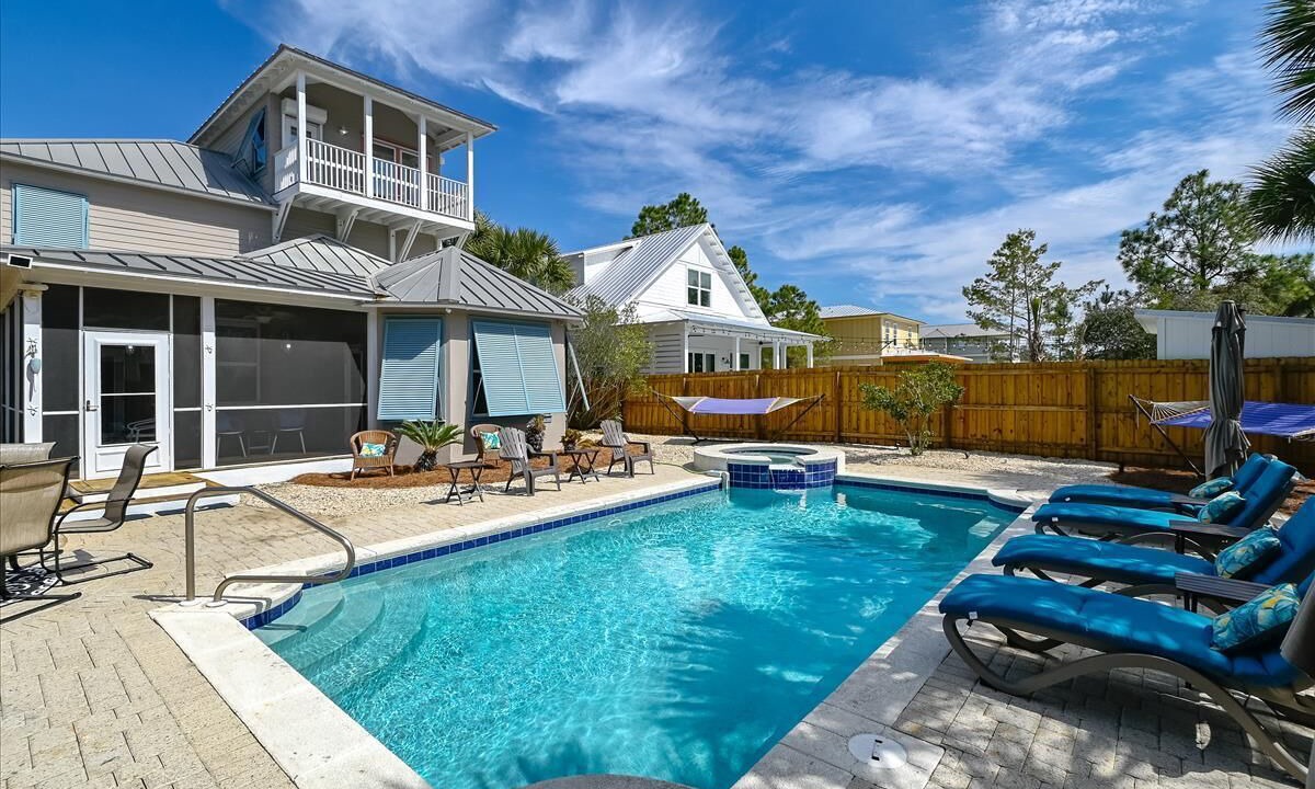 Photo of Outdoor in Village of Sugar Beach