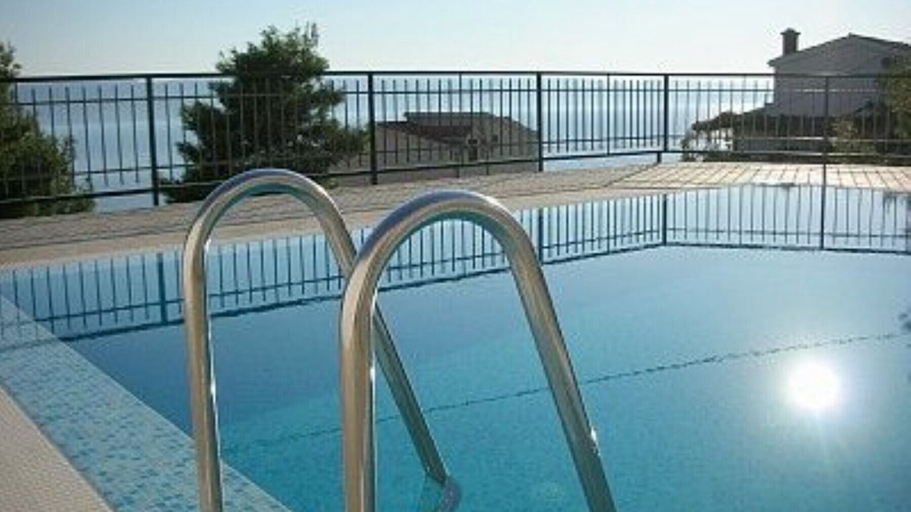 Photo of Outdoor in Mimice