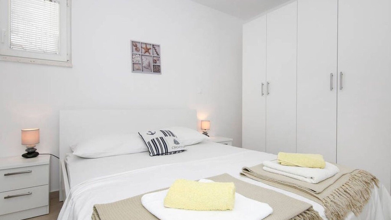Photo of Bedroom in Mimice