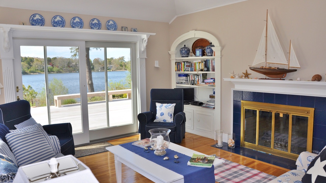 Photo of Livingroom in Chatham