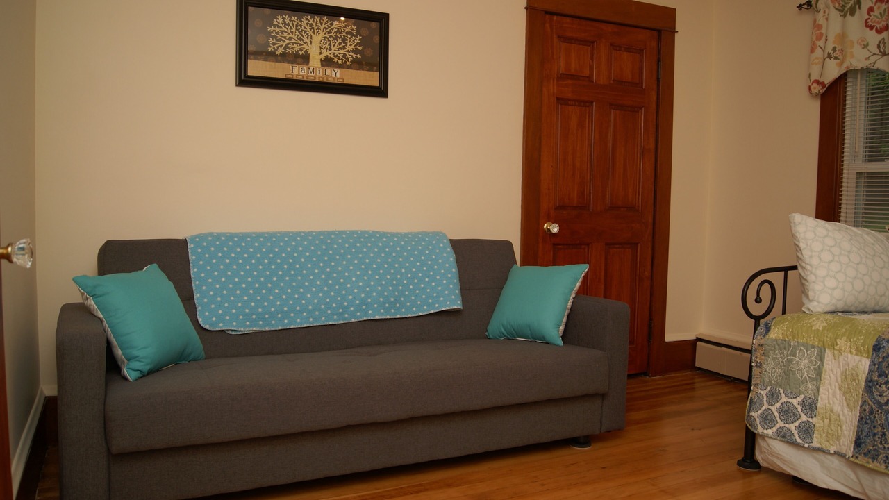 Photo of Livingroom in Newfield