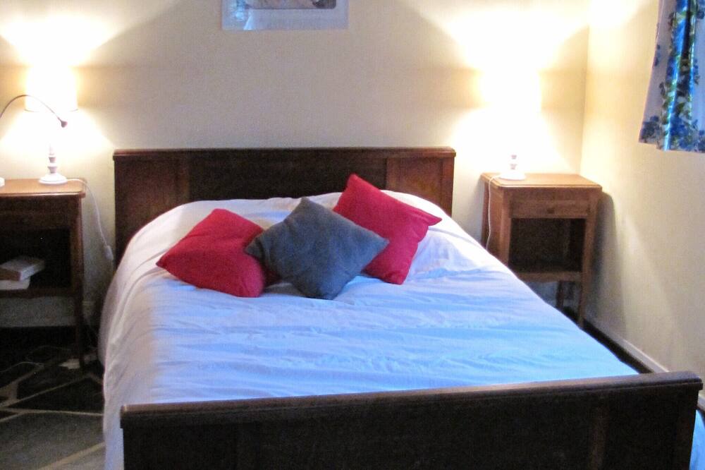 Photo of Bedroom in Pordic