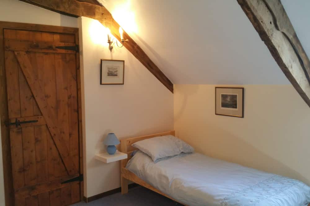 Photo of Bedroom in Saint-Nicolas-du-Pelem
