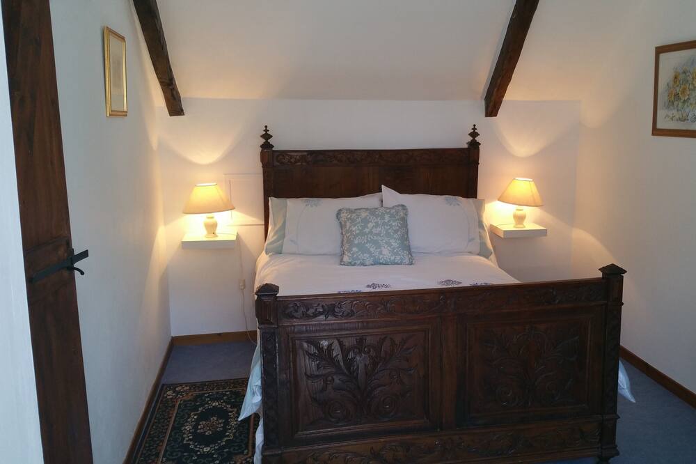 Photo of Bedroom in Saint-Nicolas-du-Pelem