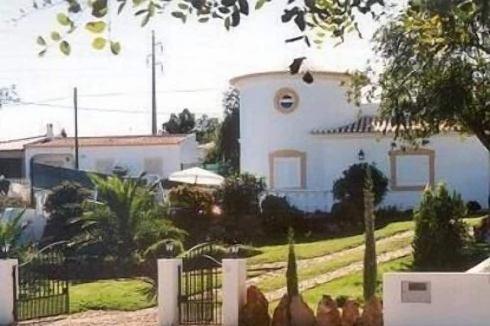 Photo of Outdoor in Alpouvar