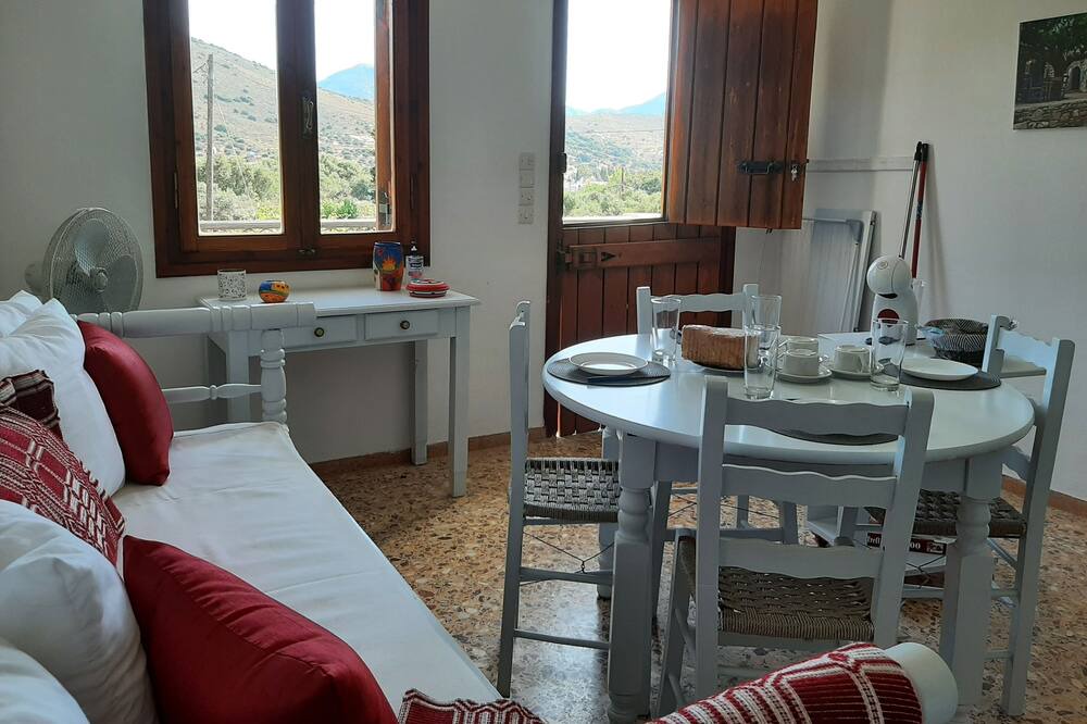 Photo of Livingroom in Kounelion