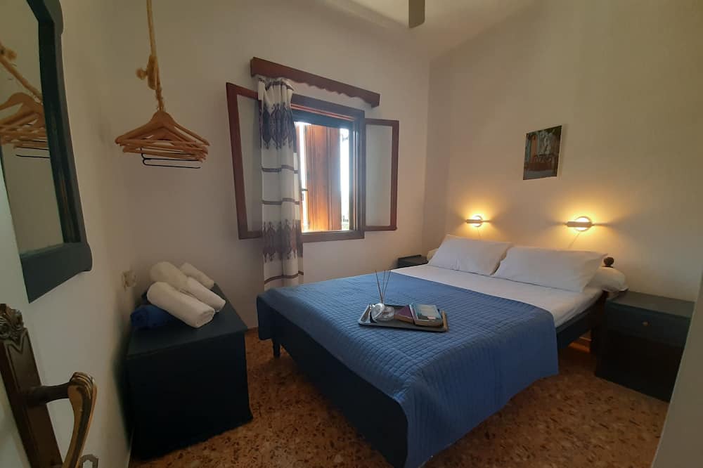 Photo of Bedroom in Kounelion