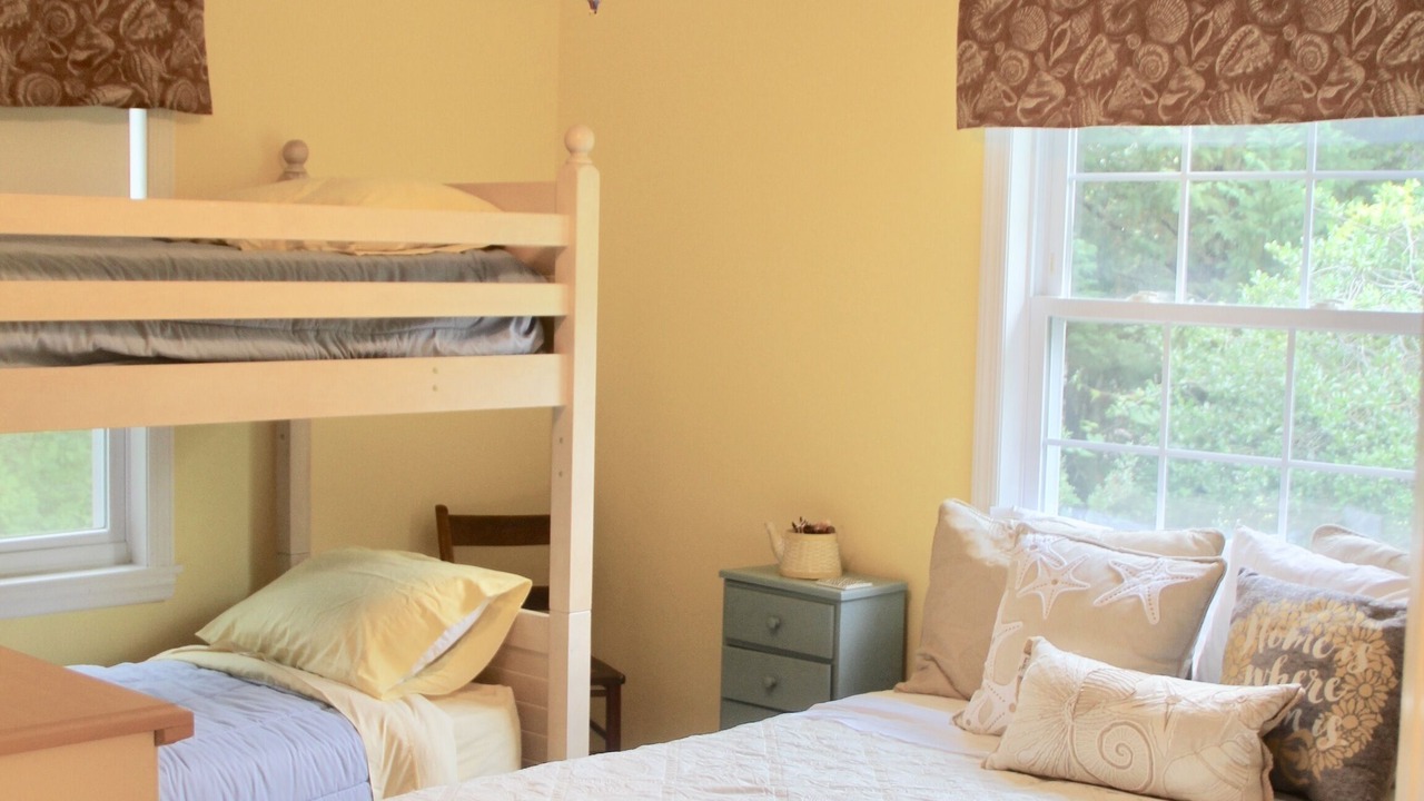 Photo of Bedroom in Mattituck