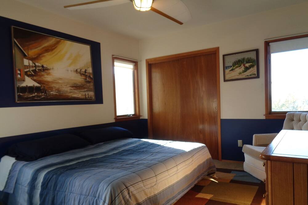 Photo of Bedroom in Rocky Point