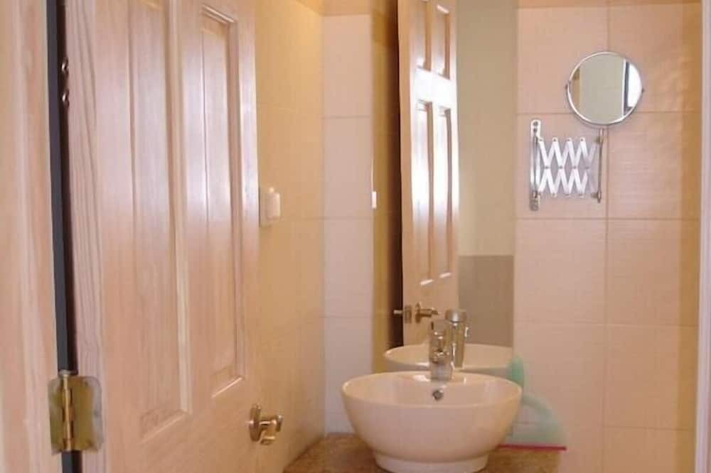 Photo of Bathroom in Pangrati