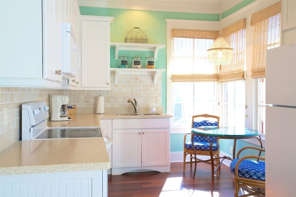 Photo of Kitchen in Beach District