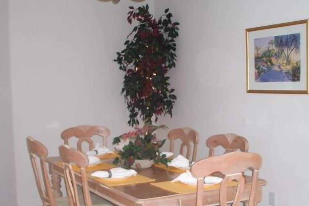 Photo of Bedroom in Calabay Parc