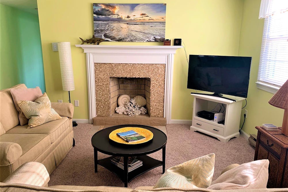 Photo of Livingroom in West Chatham