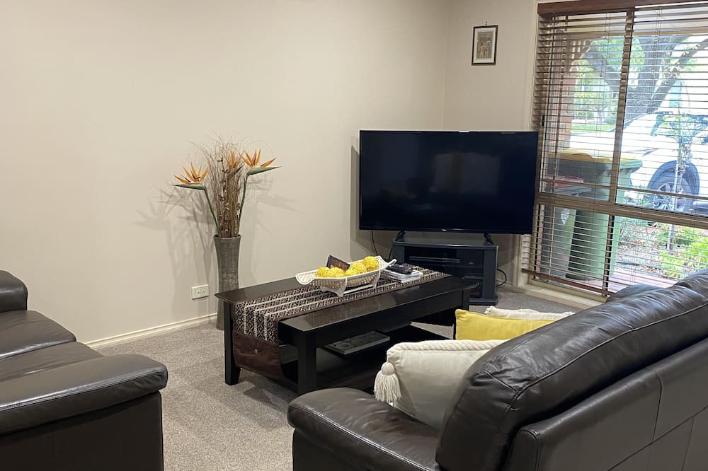 Photo of Livingroom in Echuca
