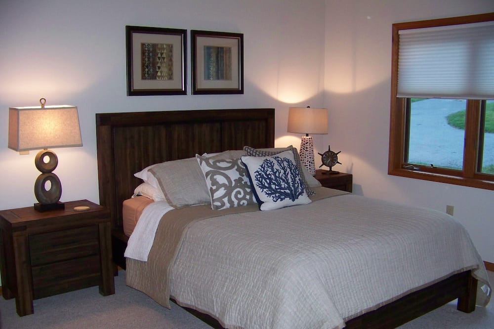 Photo of Bedroom in Geneseo