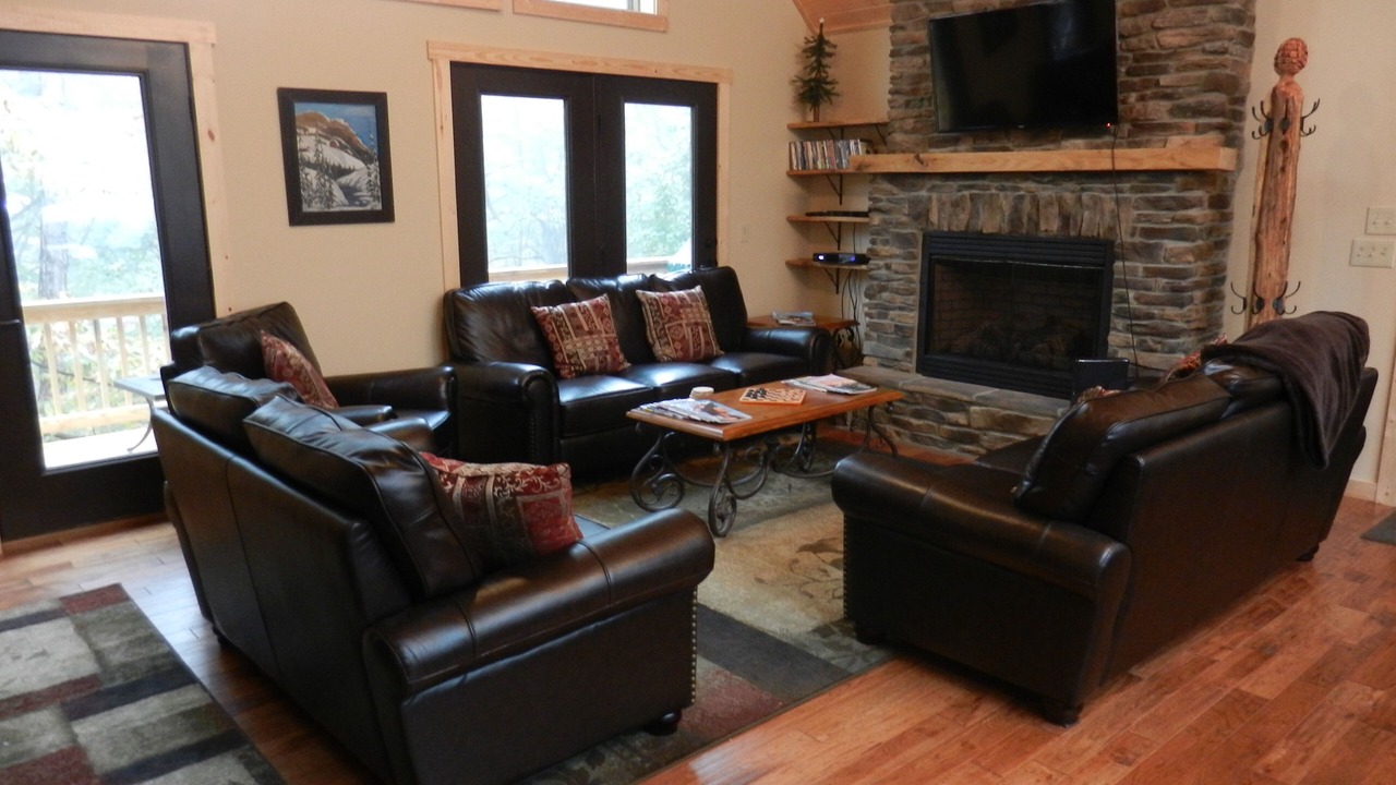 Photo of Livingroom in McGaheysville