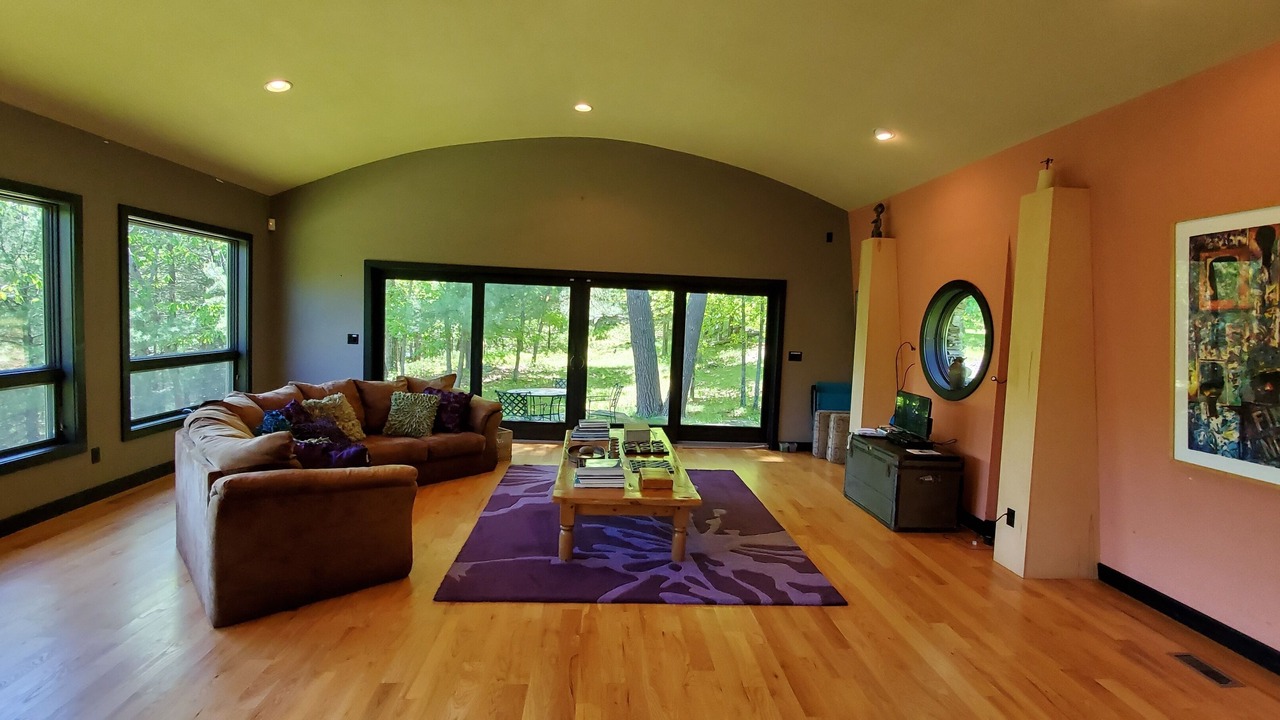 Photo of Livingroom in Shohola