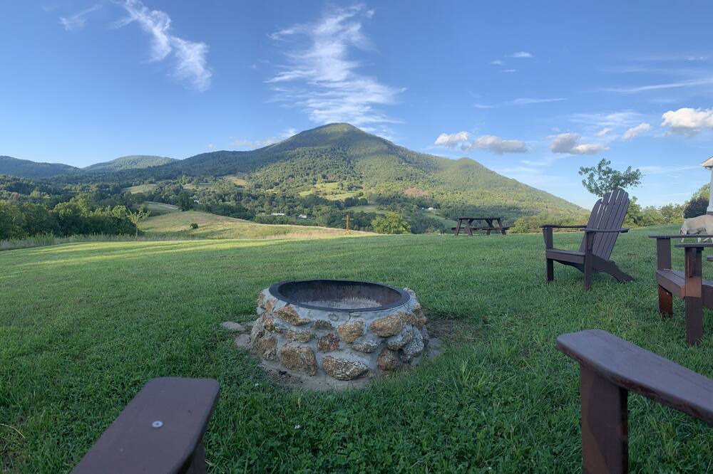 Photo of Outdoor in Peaks