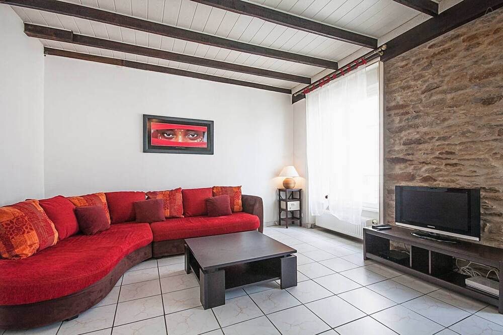 Photo of Livingroom in Rive Droite