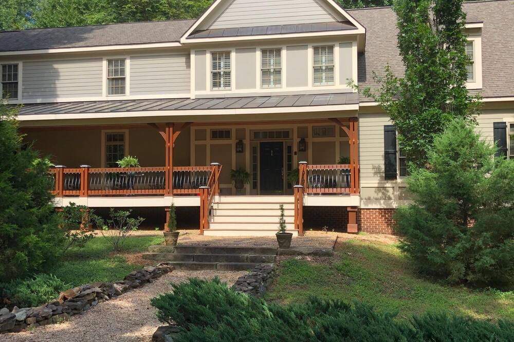Photo of Outdoor in Nellysford