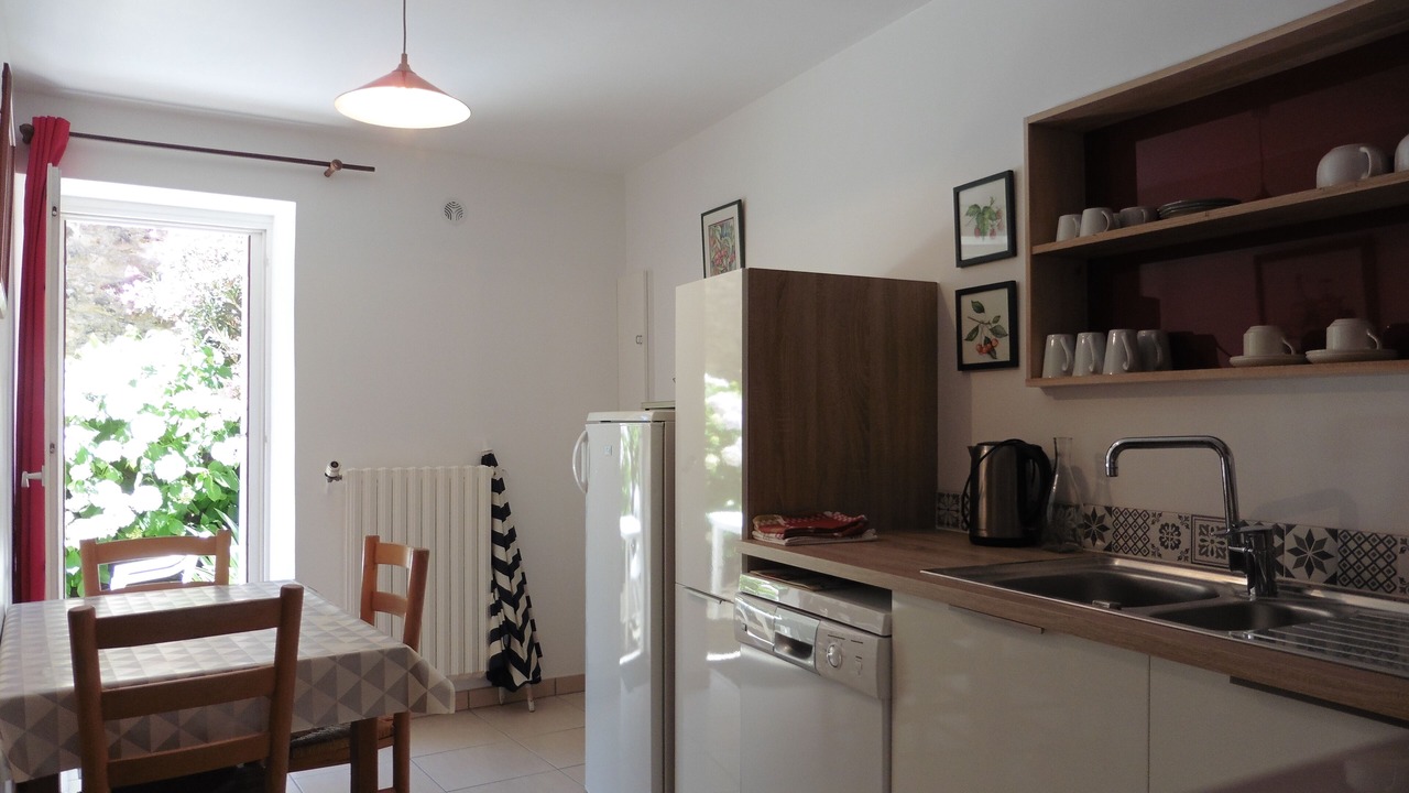 Photo of Kitchen in Port de St Goustan