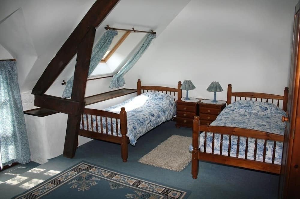 Photo of Bedroom in Plumeliau