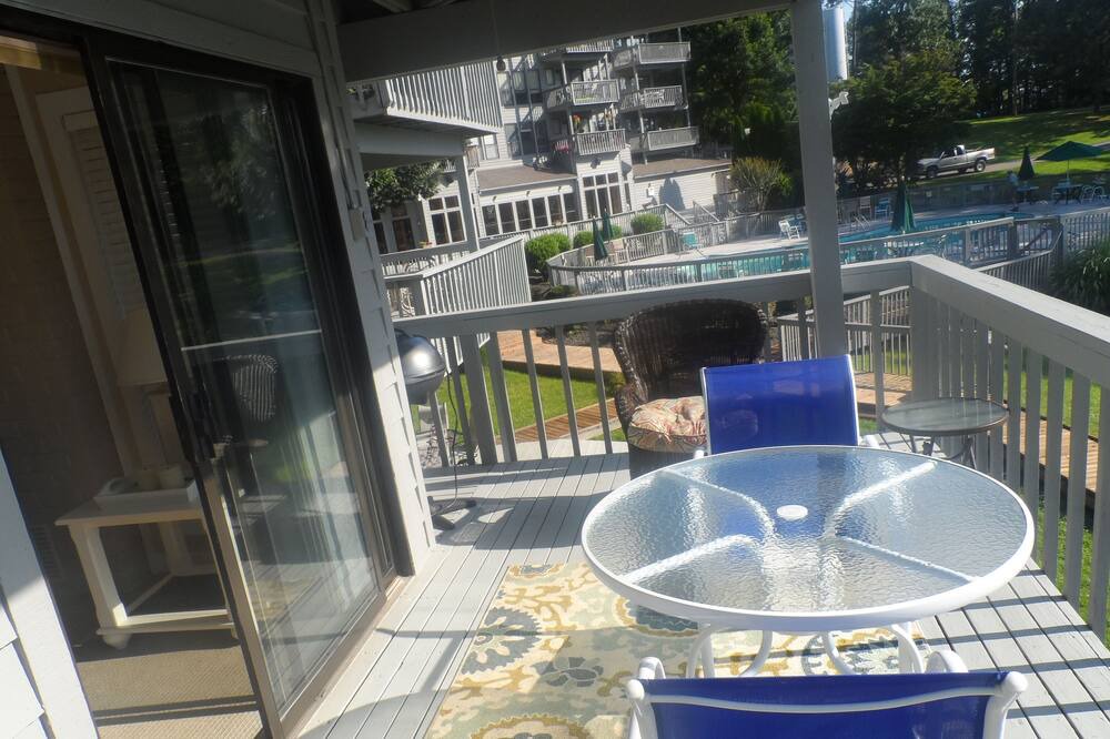 Photo of Patio Balcony in North Shore