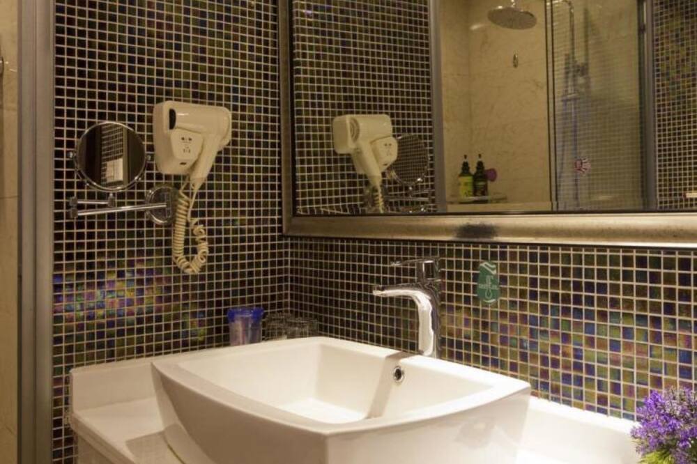 Photo of Bathroom in Tianyuan