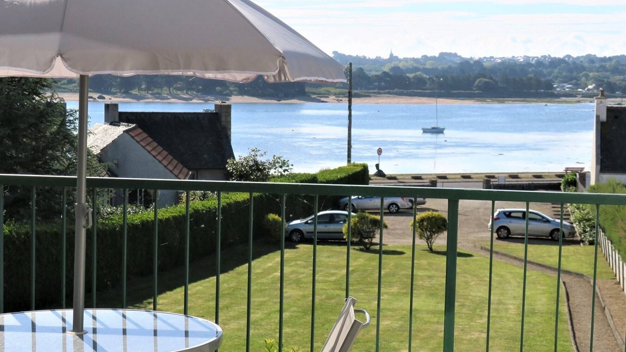 Photo of Patio Balcony in Tregastel