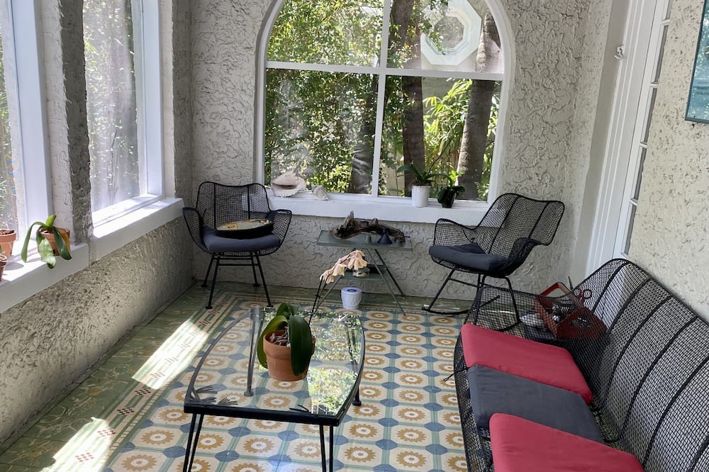 Photo of Outdoor in Northeast Coconut Grove