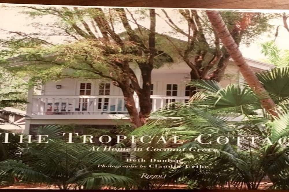 Photo of Others in Northeast Coconut Grove