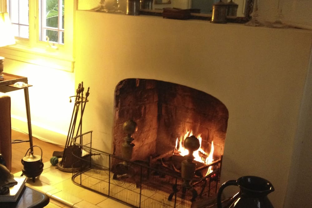 Photo of Livingroom in Northeast Coconut Grove