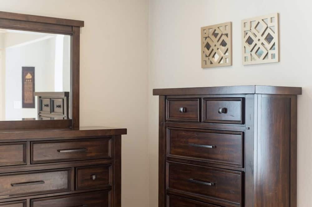 Photo of Bedroom in Acton