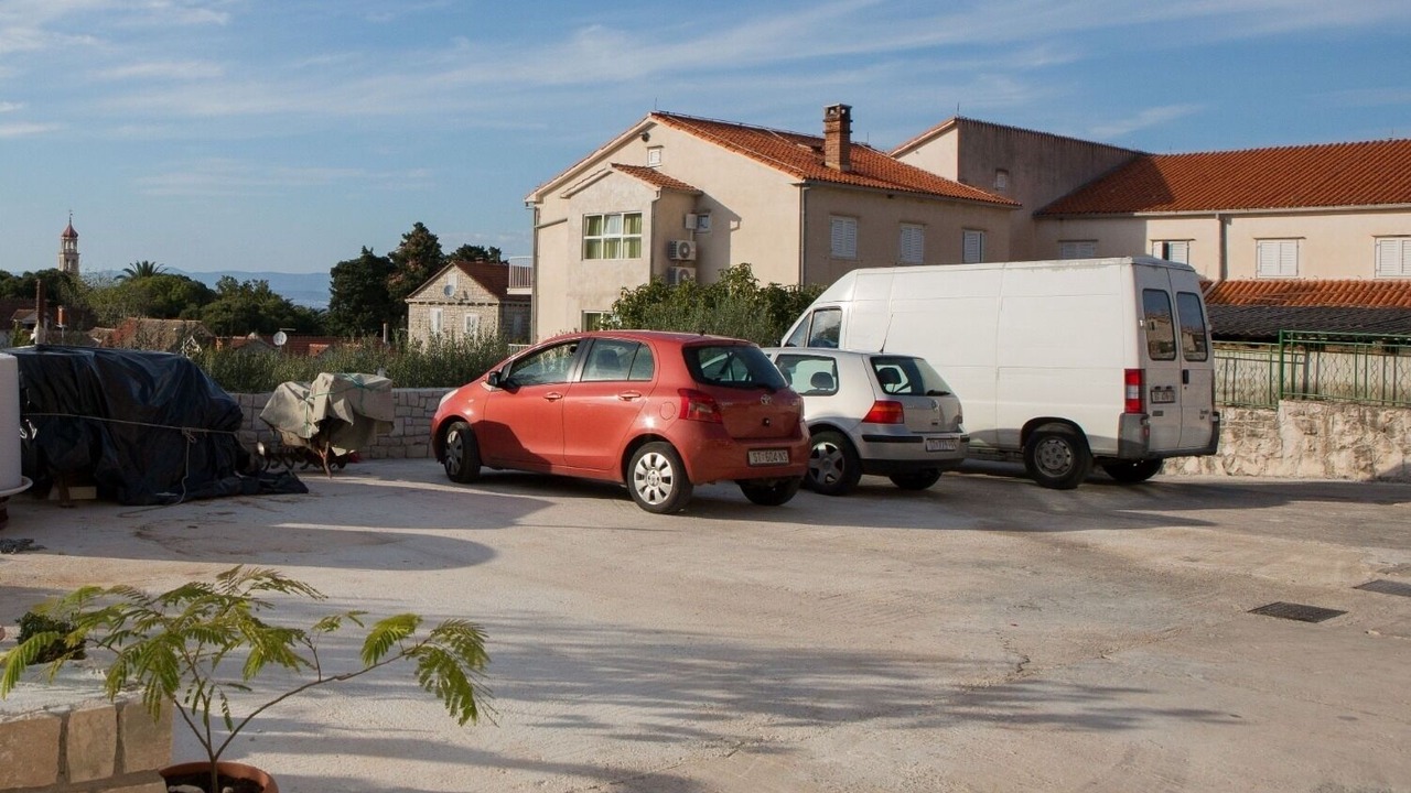 Photo of Outdoor in Sutivan
