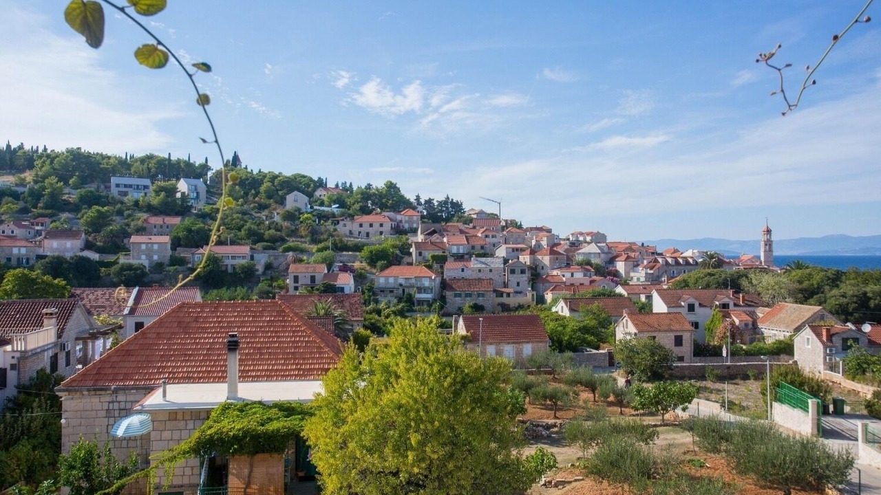 Photo of Outdoor in Sutivan