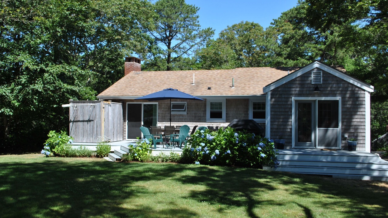 Photo of Outdoor in Vineyard Haven