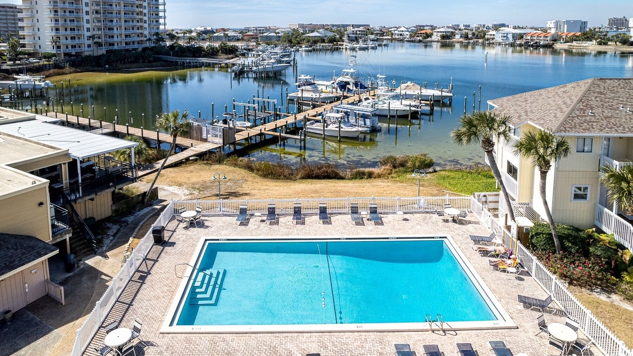 Photo of Outdoor in Holiday Isle